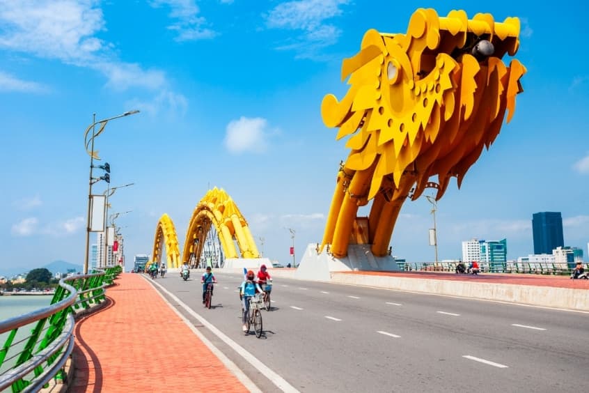 khách sạn gần Cầu Rồng